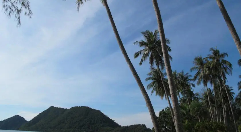 Sunrise Beach Villa