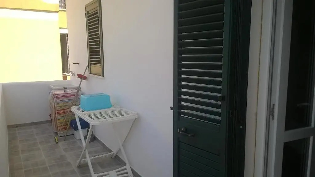 Charming Apartment In Central Location With Air Conditioning, Pets