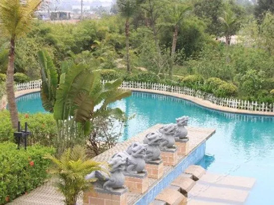 Beihai Silver Beach Holiday Hotel