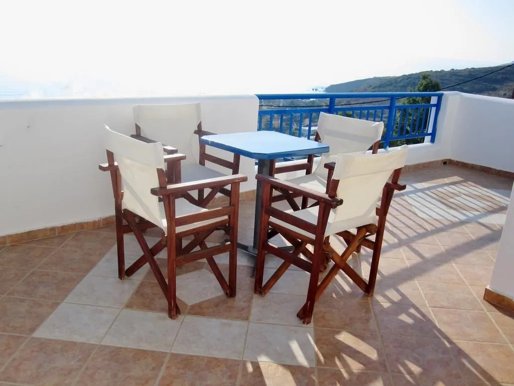 Prapas Apartments