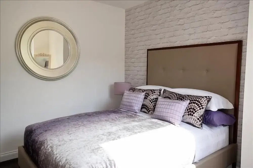 Hampstead Apartment