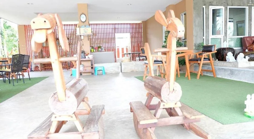 Kesorn Boutique Residence at 8 Riew