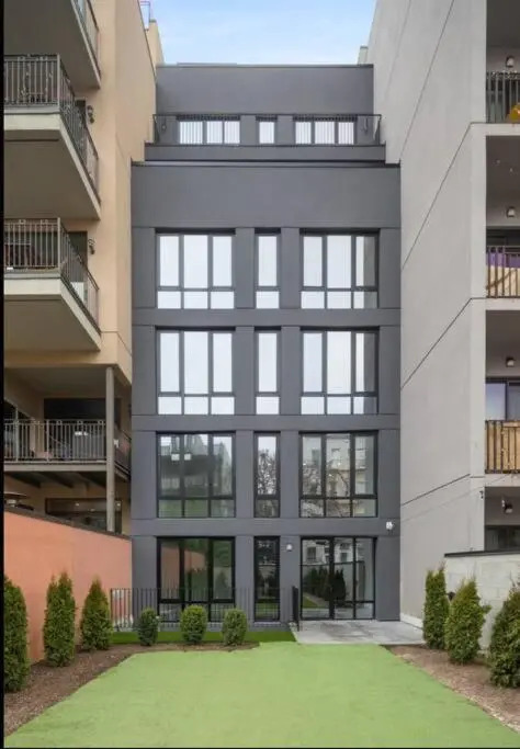149BK-101 New construction 2BR Private garden W-D