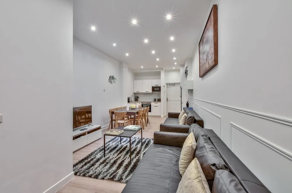 35 - Luxury Flat Grands Boulevards