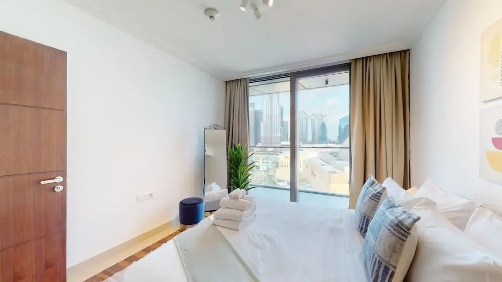 Blvd Point 910