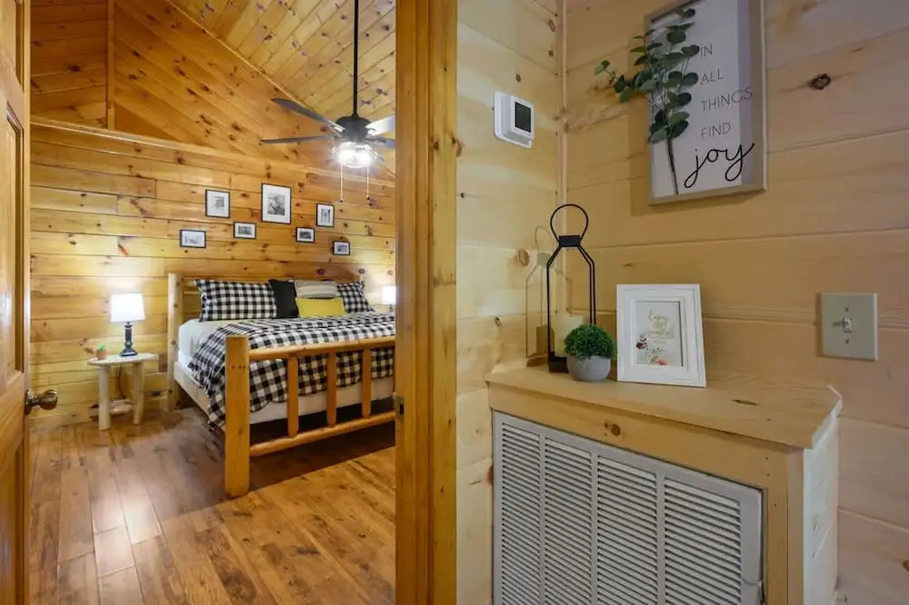 Location Log Cabin Hot Tub Fireplace Pool Fishing