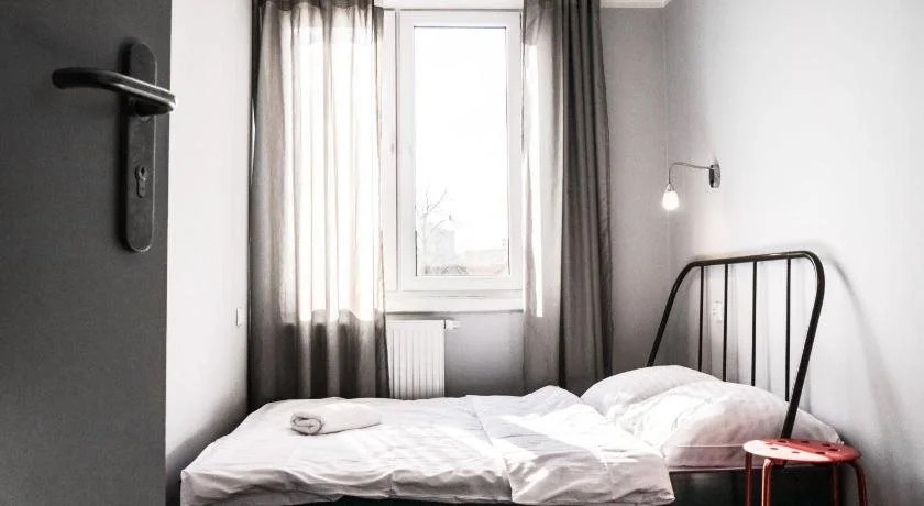Nh Hostel
