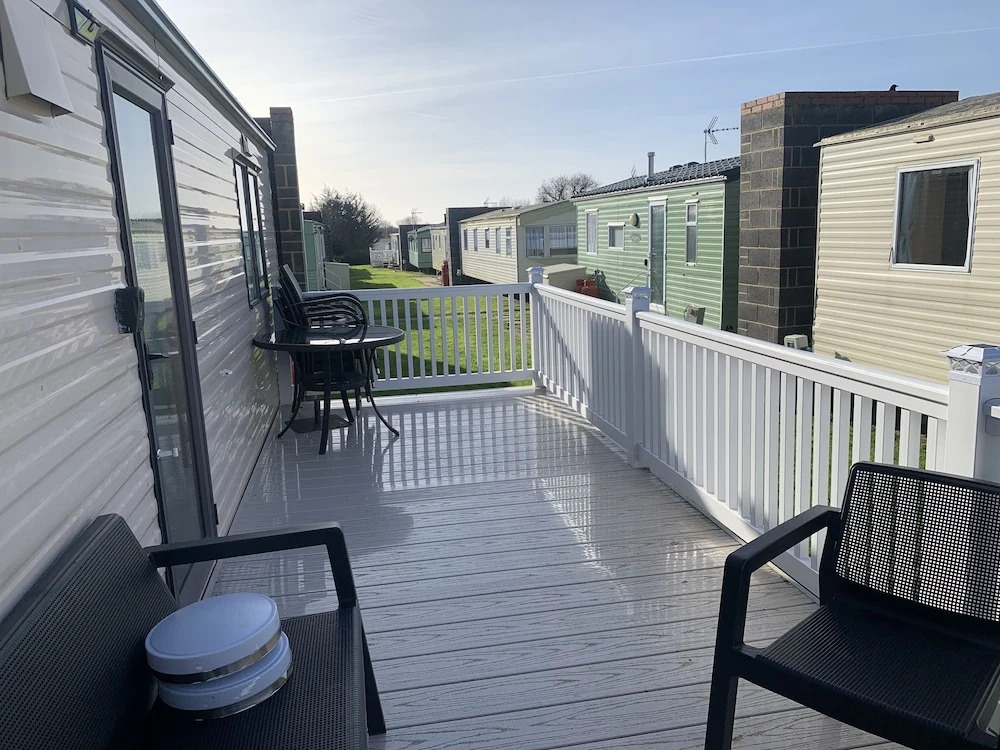 Lovely 2 Bed Chalet in Clacton-on-sea