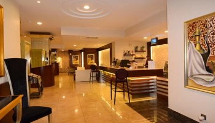 Ekono Hotel