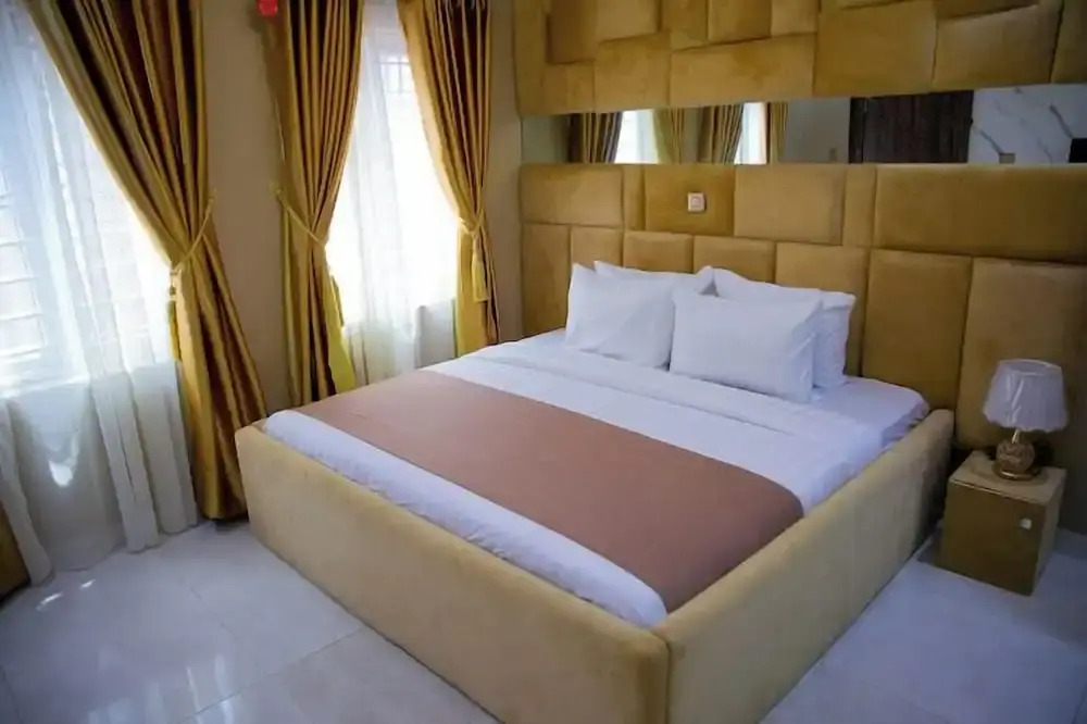 D.T Homes Luxury Apartment