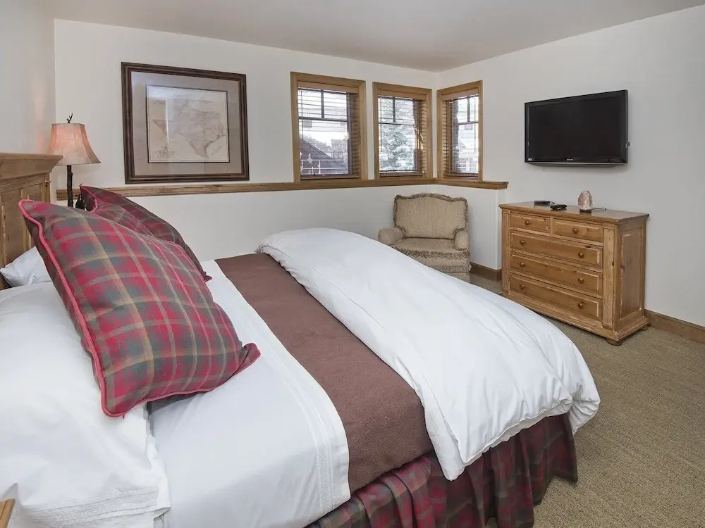Meadows Townhome