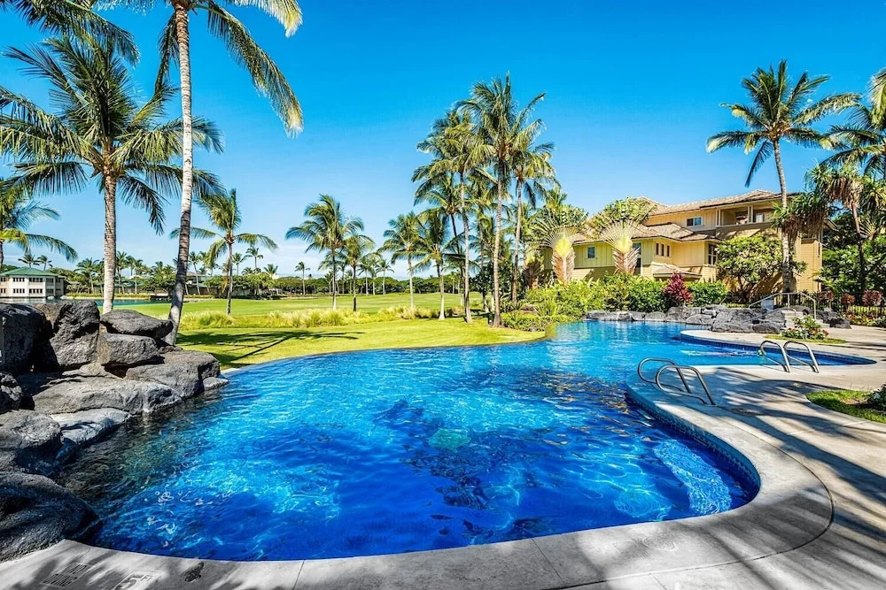 Fairway S Waikoloa A21 2 Bedroom Condo by RedAwning