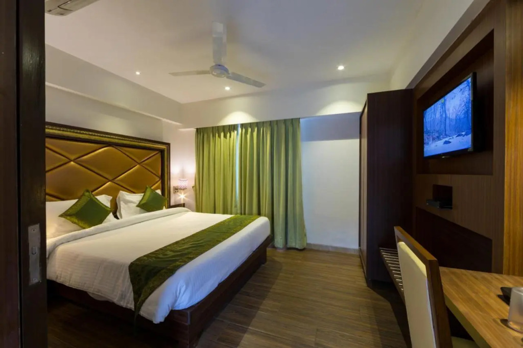 Hotel Laxvas- The Business Hotel