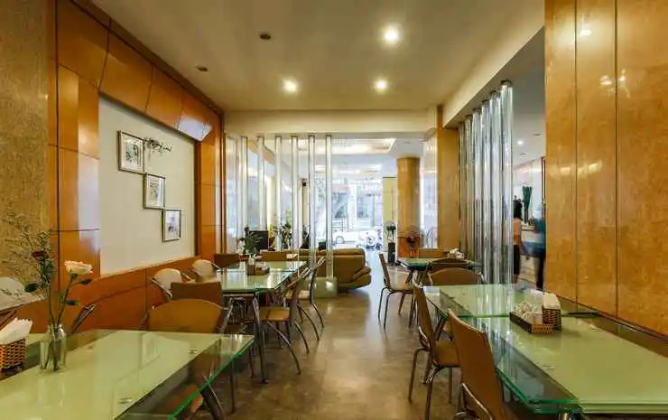 Gold hotel, Saigon