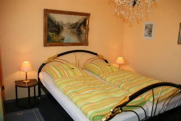 Albertus Paris Aparthotel