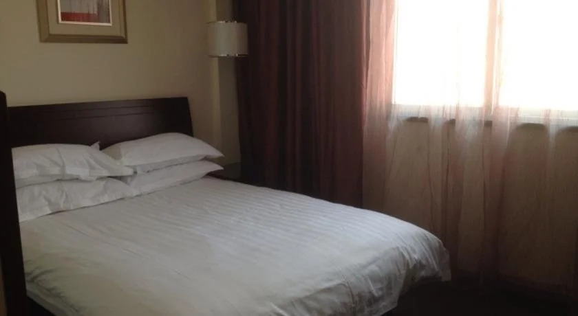 Bai Rong Business Hotel