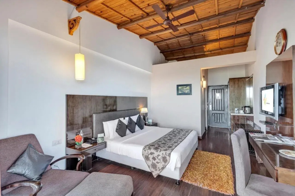 Club Mahindra Kanatal