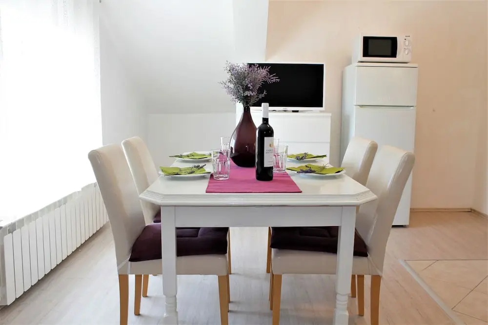Apartments Estera