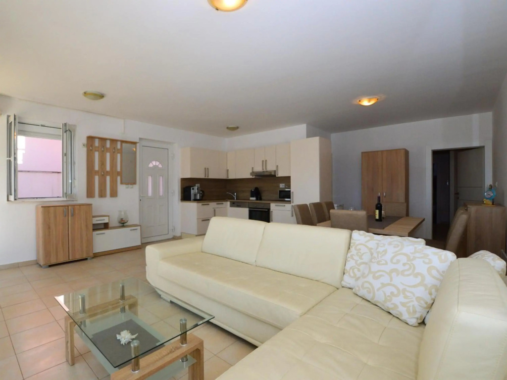TOP-APARTMENT MONTENEGRO, with private Pool!