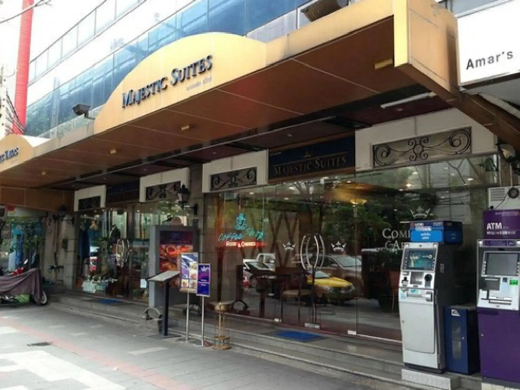 Majestic Suites Hotel
