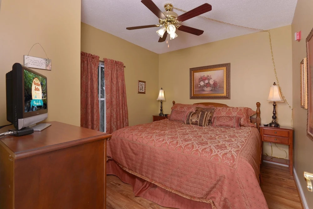 Whispering Pines 331