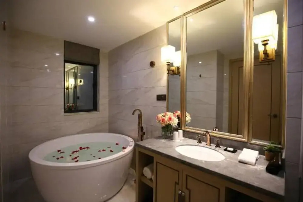 Hangzhou New Jiulong Hotel
