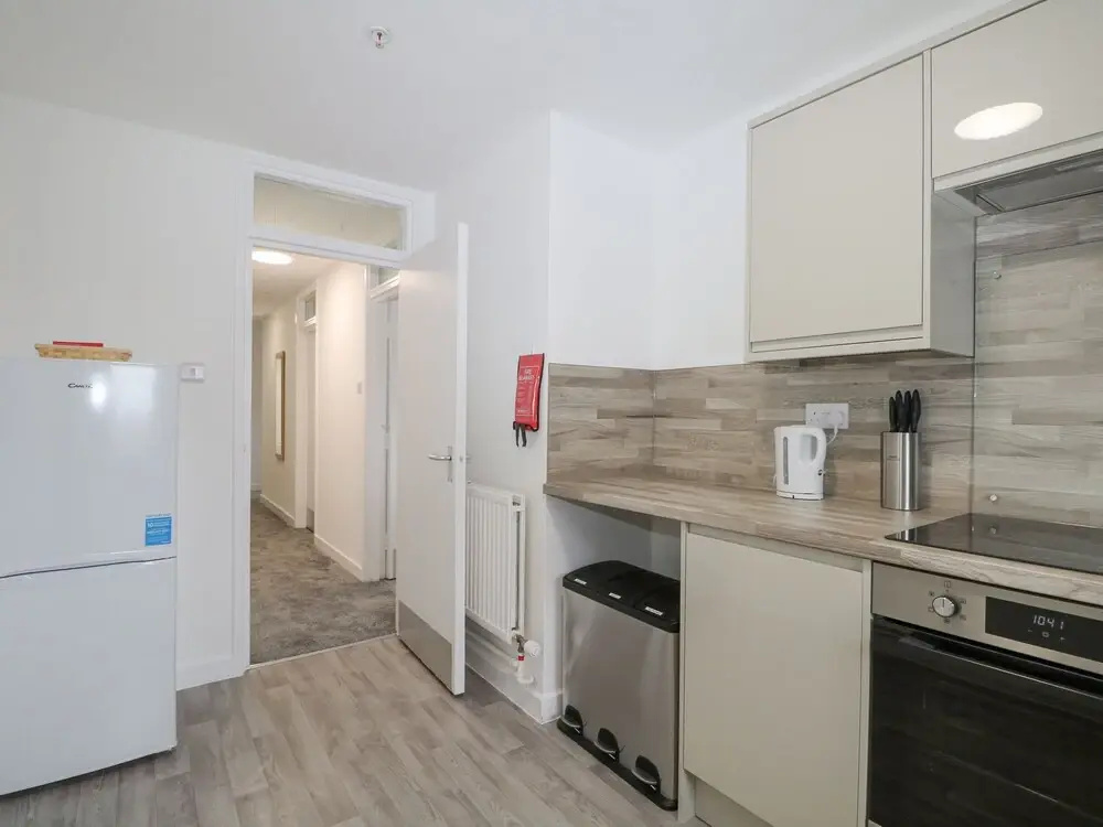 Marine Court Three Bedroom Second-floor Apartment 32
