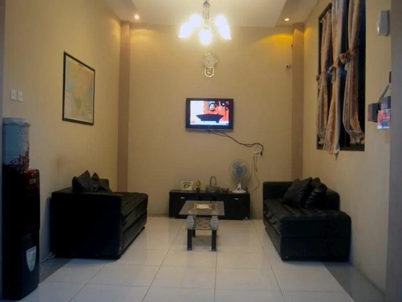 RedDoorz near Wisma Cahaya Abadi Sepinggan Airport Balikpapan