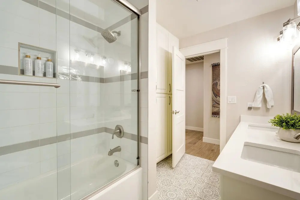 Pool, Hot Tub: Family-friendly Scottsdale Home!