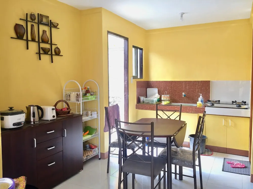 Jireh's Guests Home