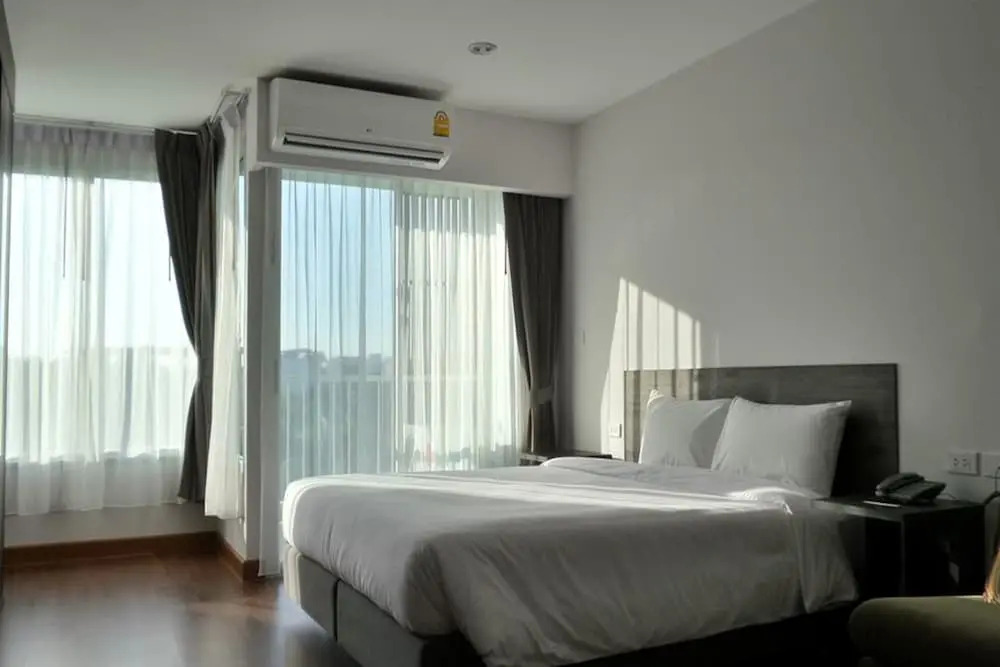 Winner Sriracha Serviced Apartment