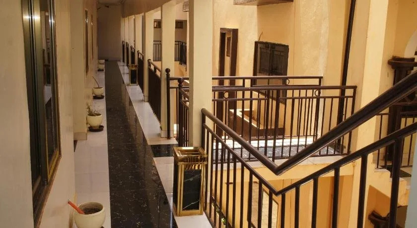 Nikki Hotel