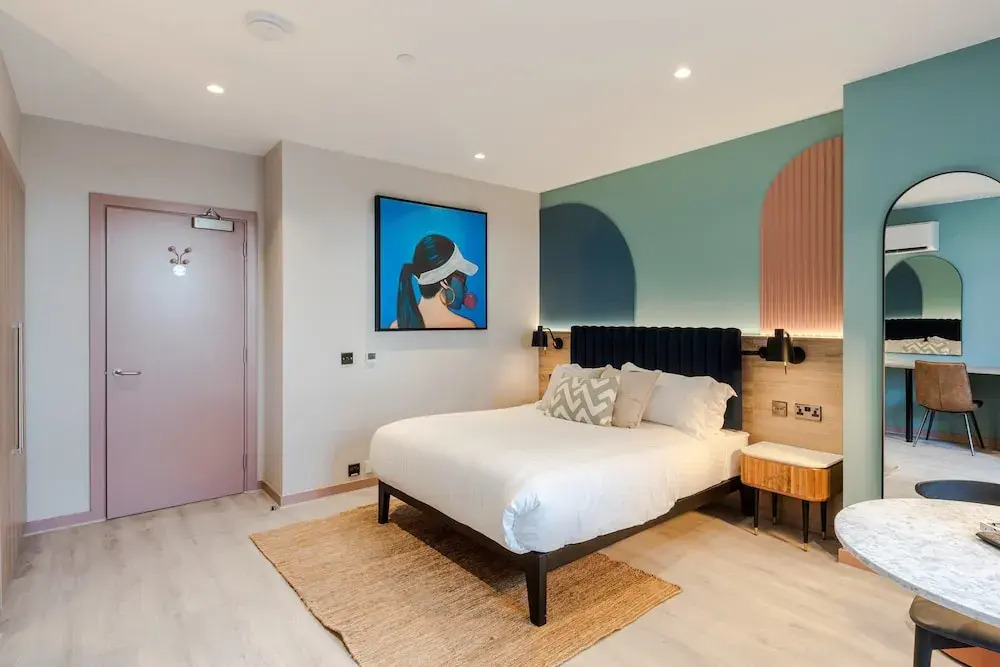 Your Apartment I Milton Keynes