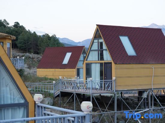Shangri-La Yunye Mountain Retreat Starry Sky Homestay