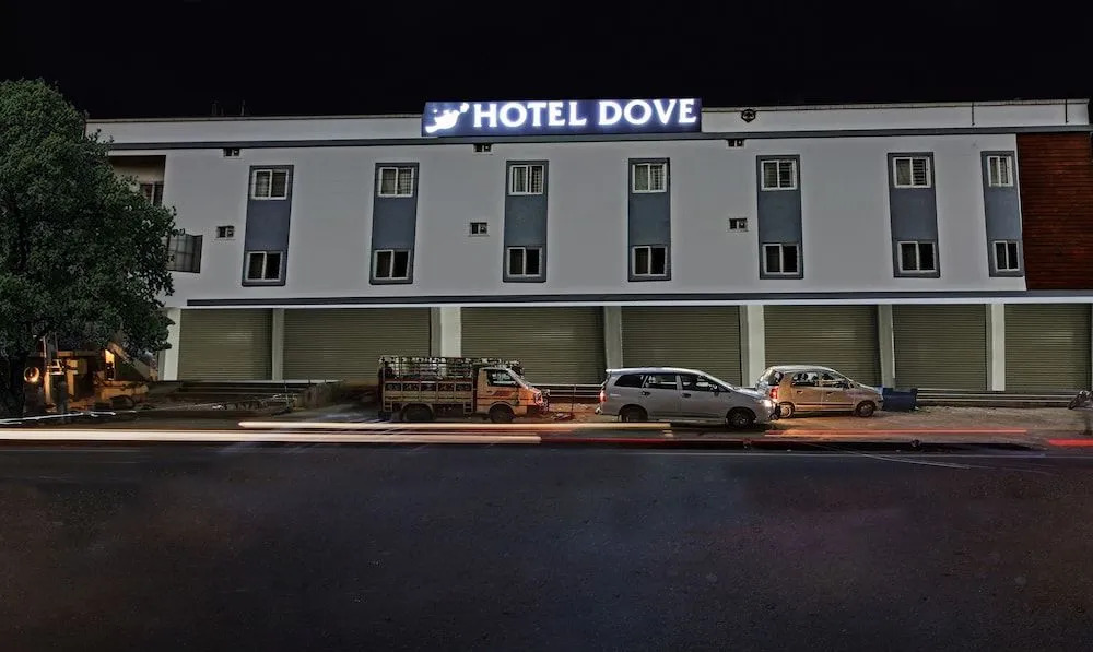 Treebo Trend Dove