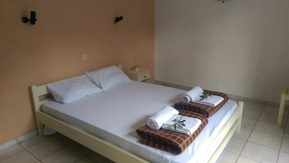 Laopetra Studios