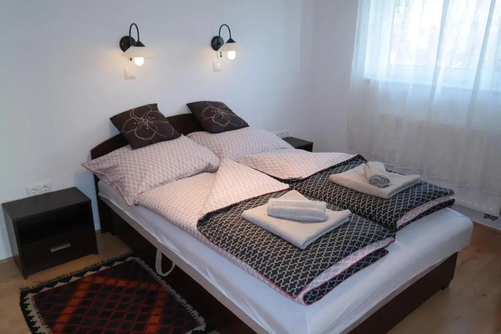 Aramis 3 Apartments
