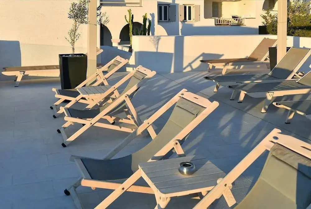 Parian Lithos Residence
