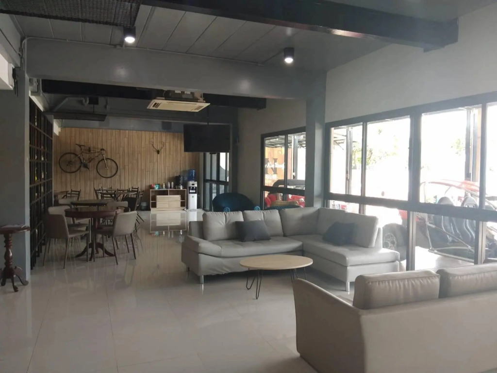 Oyo 260 Sattahip 9 Boutique Hotel