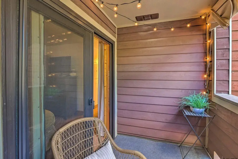 Walk to Gondola & Main St: Peak 9 Condo w/ Balcony