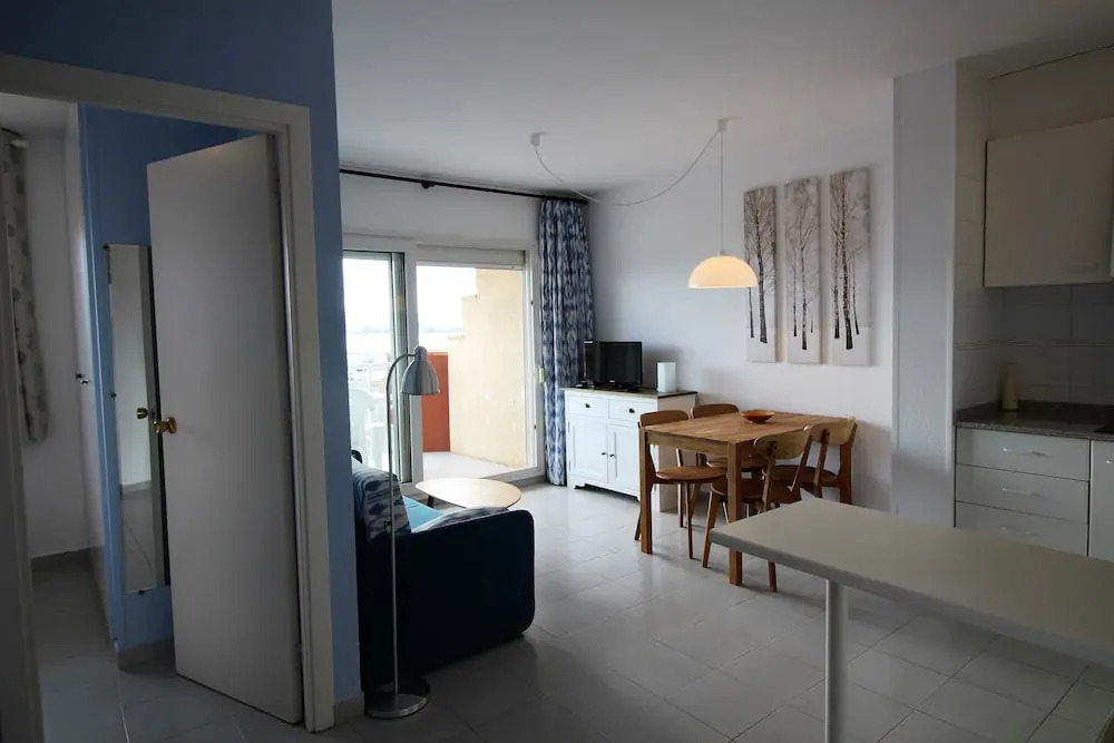 Apartamento 2166 - Rocmar 1 4-C
