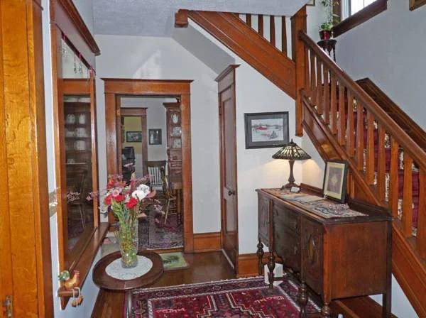Spillett House B & B