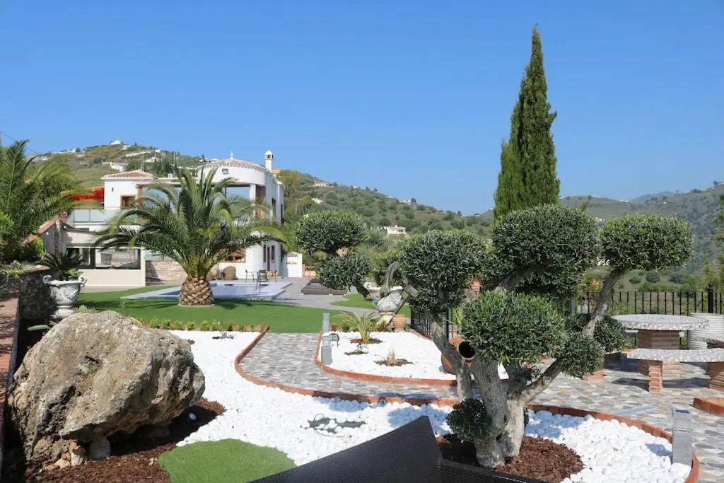 Exceptional Costa del Sol Villa El Espuela for 10 Heated pool Amazing views & quality