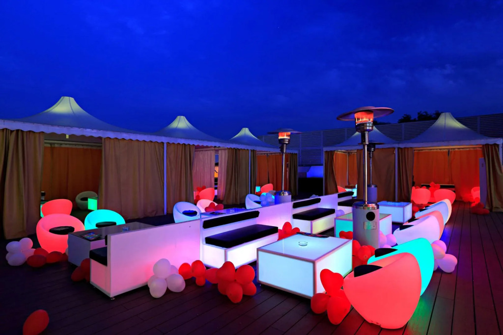 Zone Connect by The Park Saket New Delhi