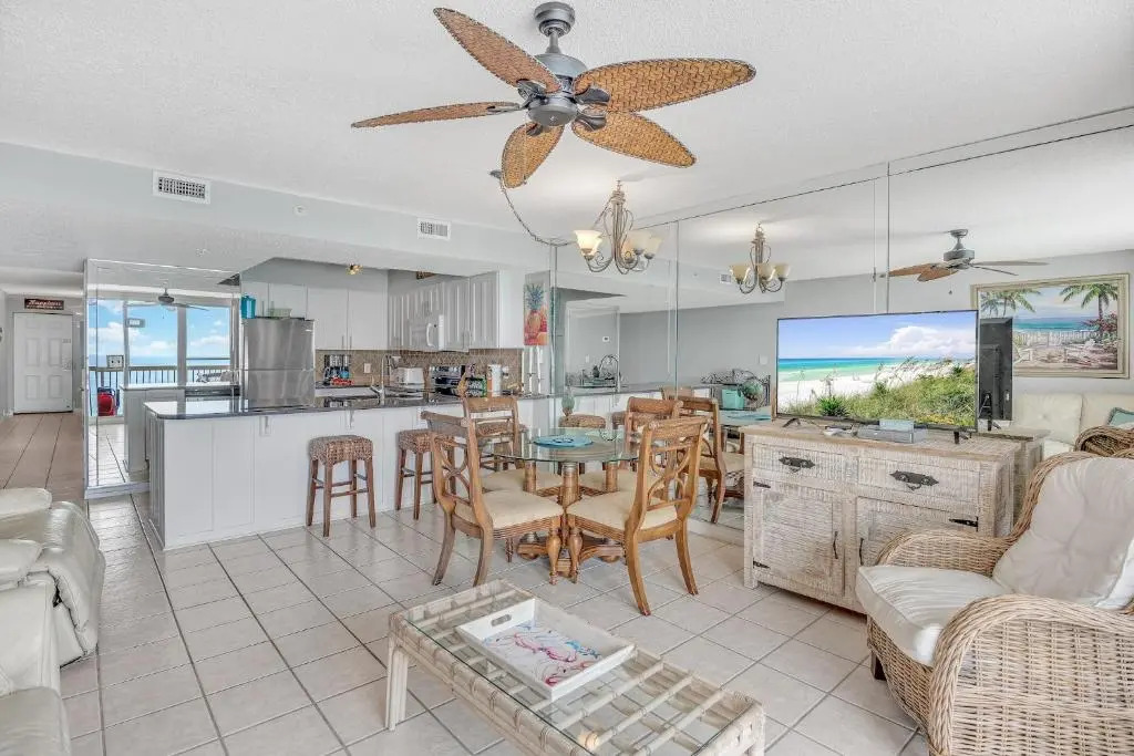 Best beach front vacation, Ocean View, 8th Flr
