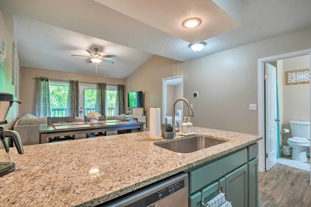 Reeds Spring Condo Near Aquarium at the Boardwalk!
