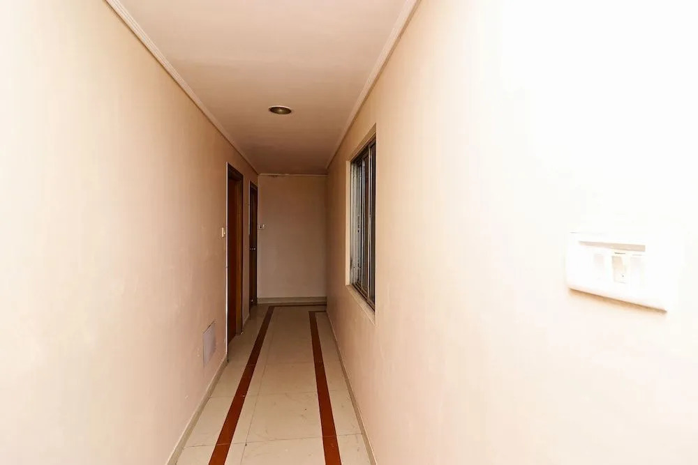 OYO 29941 Hotel Hukum Palace