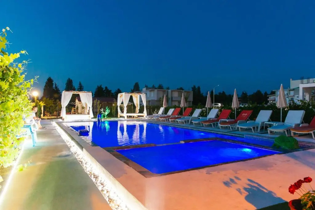 Apartments Paradise