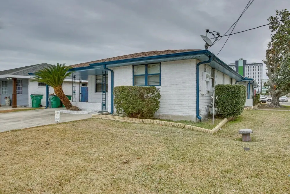 5 Mi to City Park: Charming Home Near Nola!
