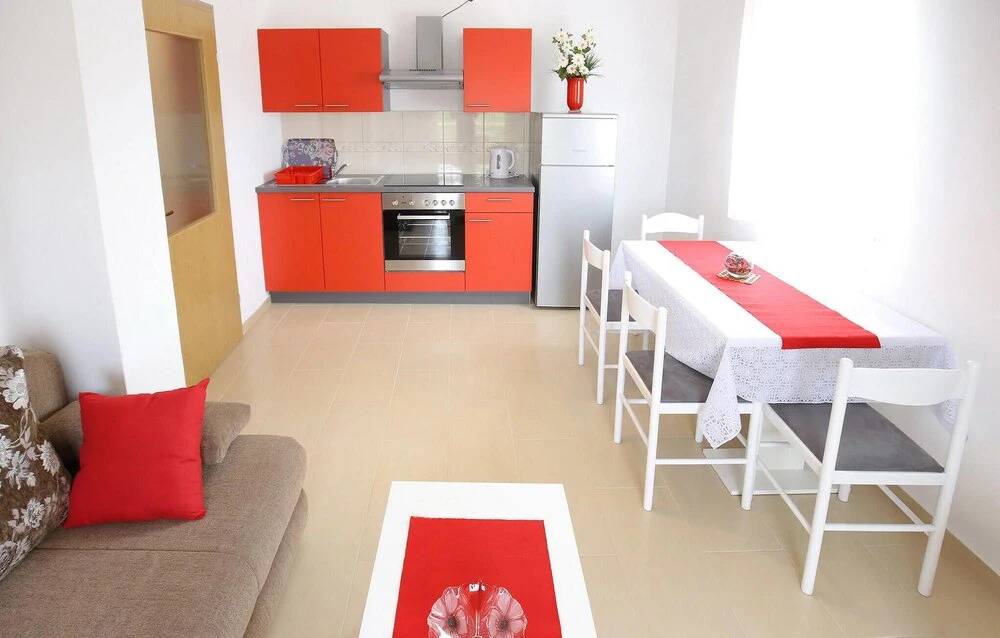 Beautiful Apartment in Sukosan With Wifi and 1 Bedrooms
